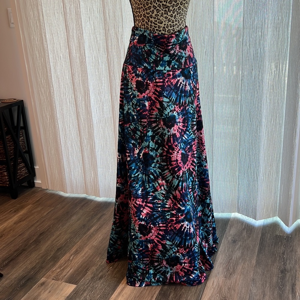 Lularoe maxi - Tie dye print